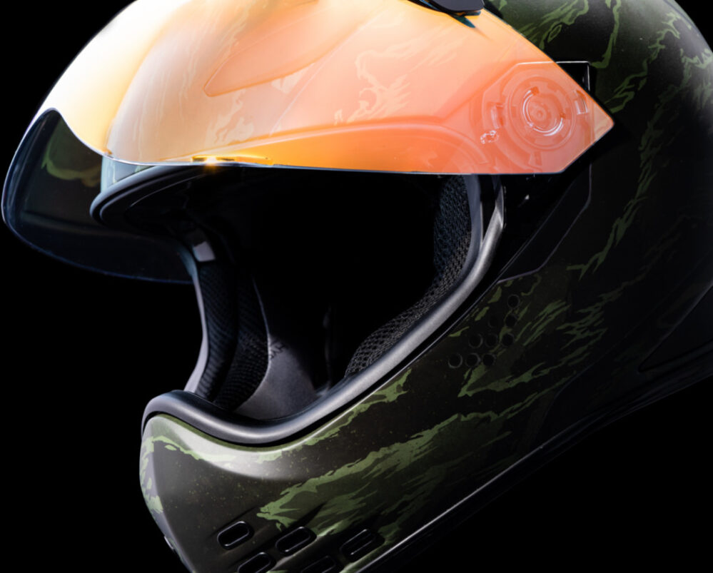 CASCO ICON DOMAIN TIGERBLOOD VERDE - Imagen 2